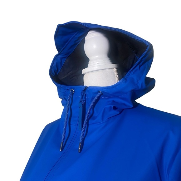 Storm Breaker UNISEX Waterproof Jacket in Waves - Picture 6 of 16